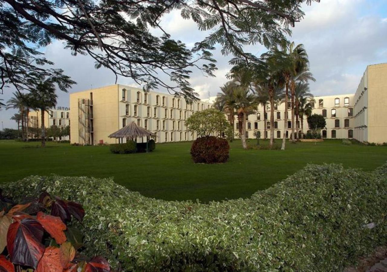 Standard Double or Twin Room Garden View
