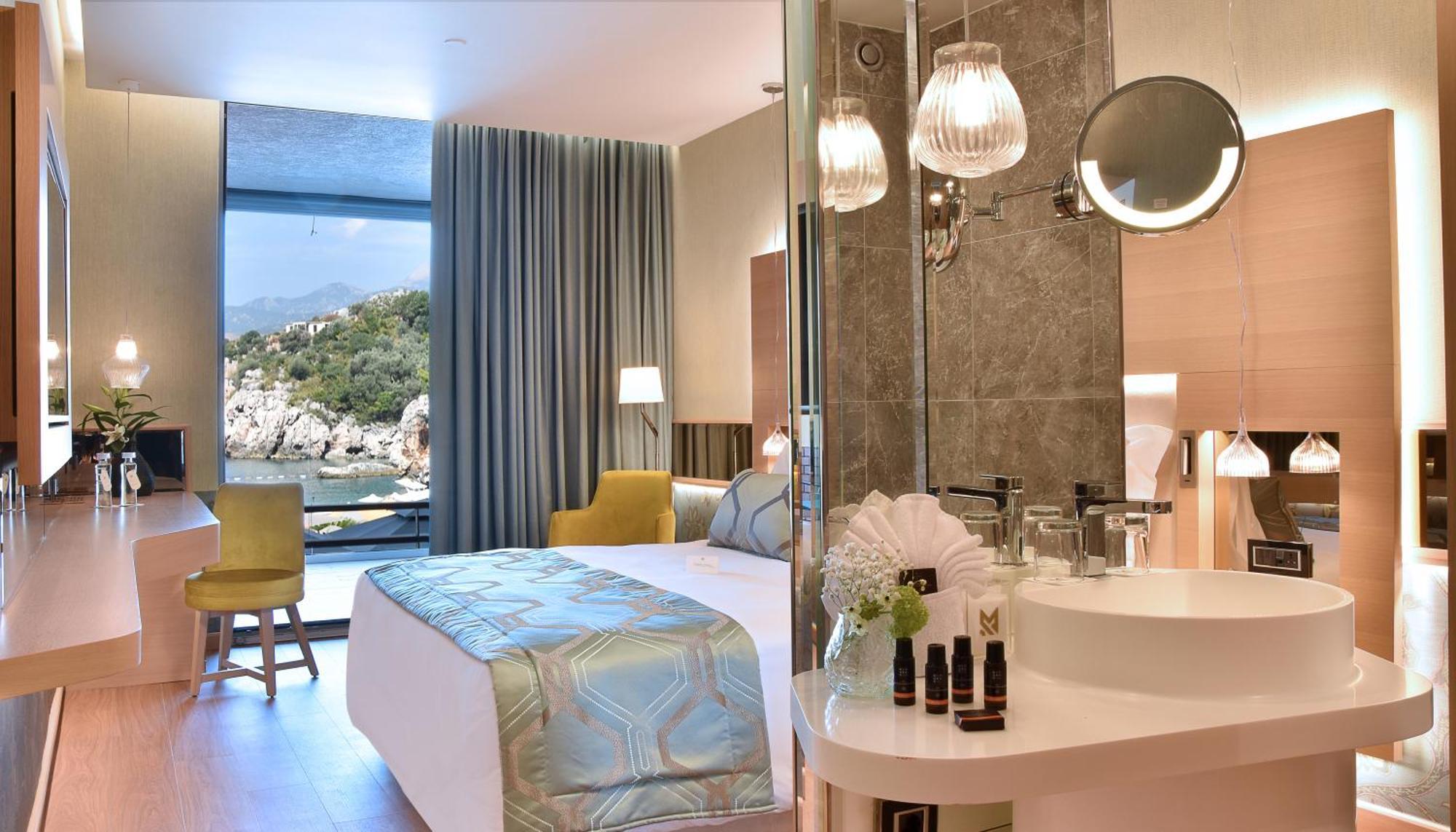Superior Sea View Room