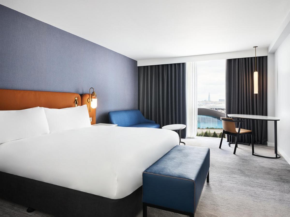 Deluxe King Room with Sofa Bed,1226276621:JPEG