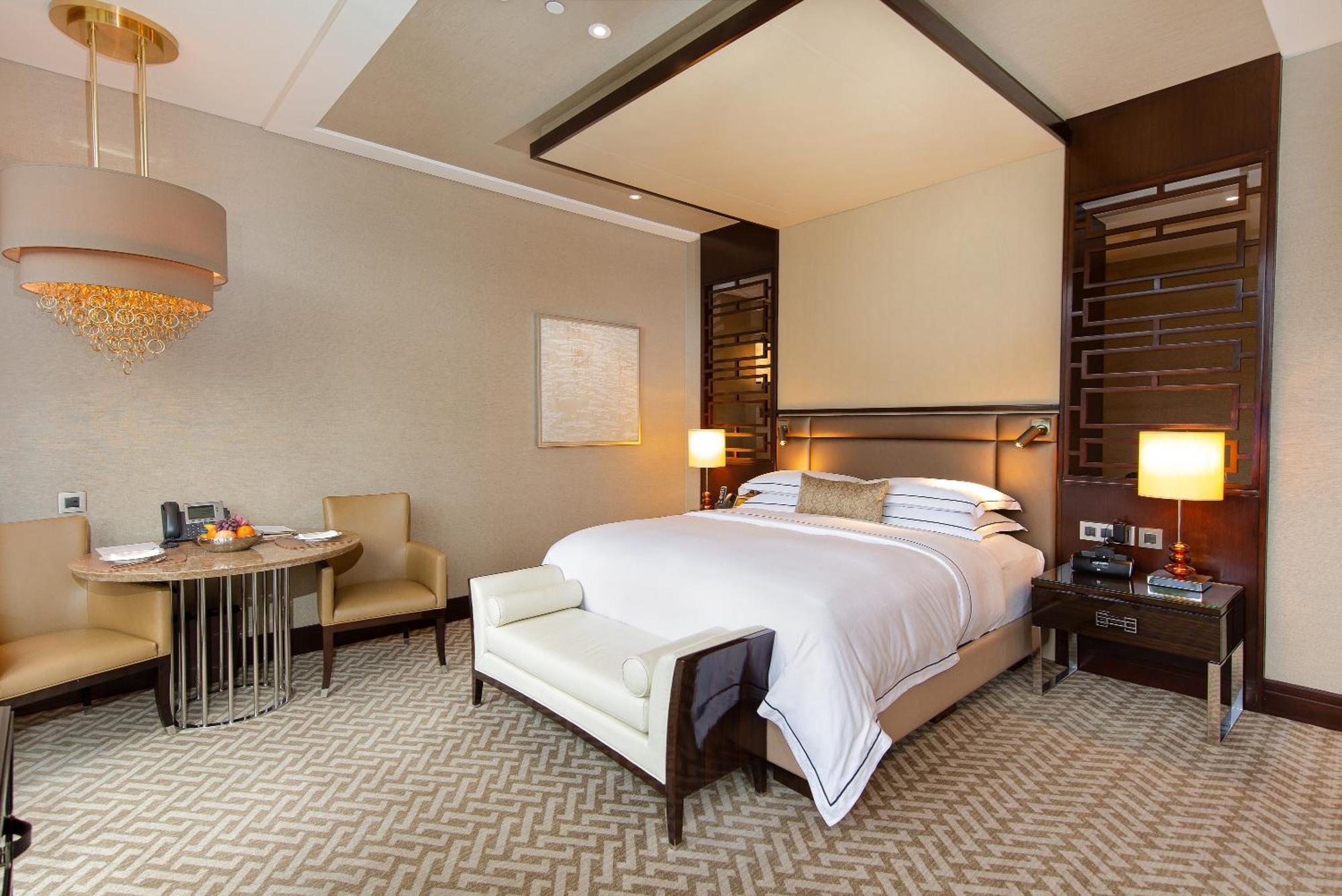 Premier King Room