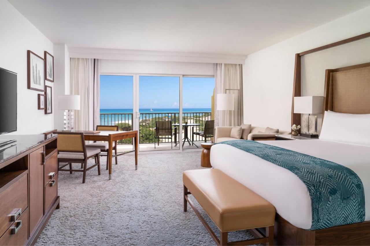 Guest Room King Bed Coastal View Club Lounge Access