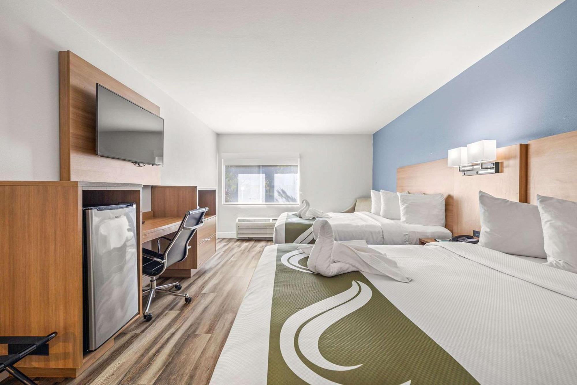 Queen Room with Two Queen Beds - Non-Smoking