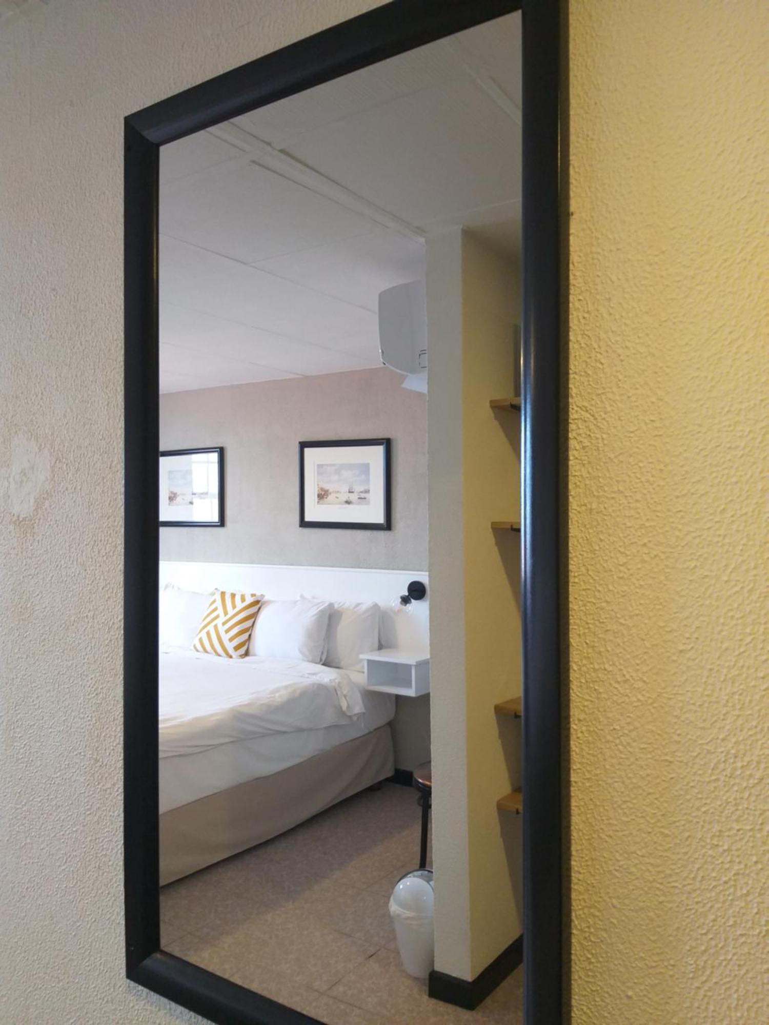 Deluxe King Ocean View 5th Floor