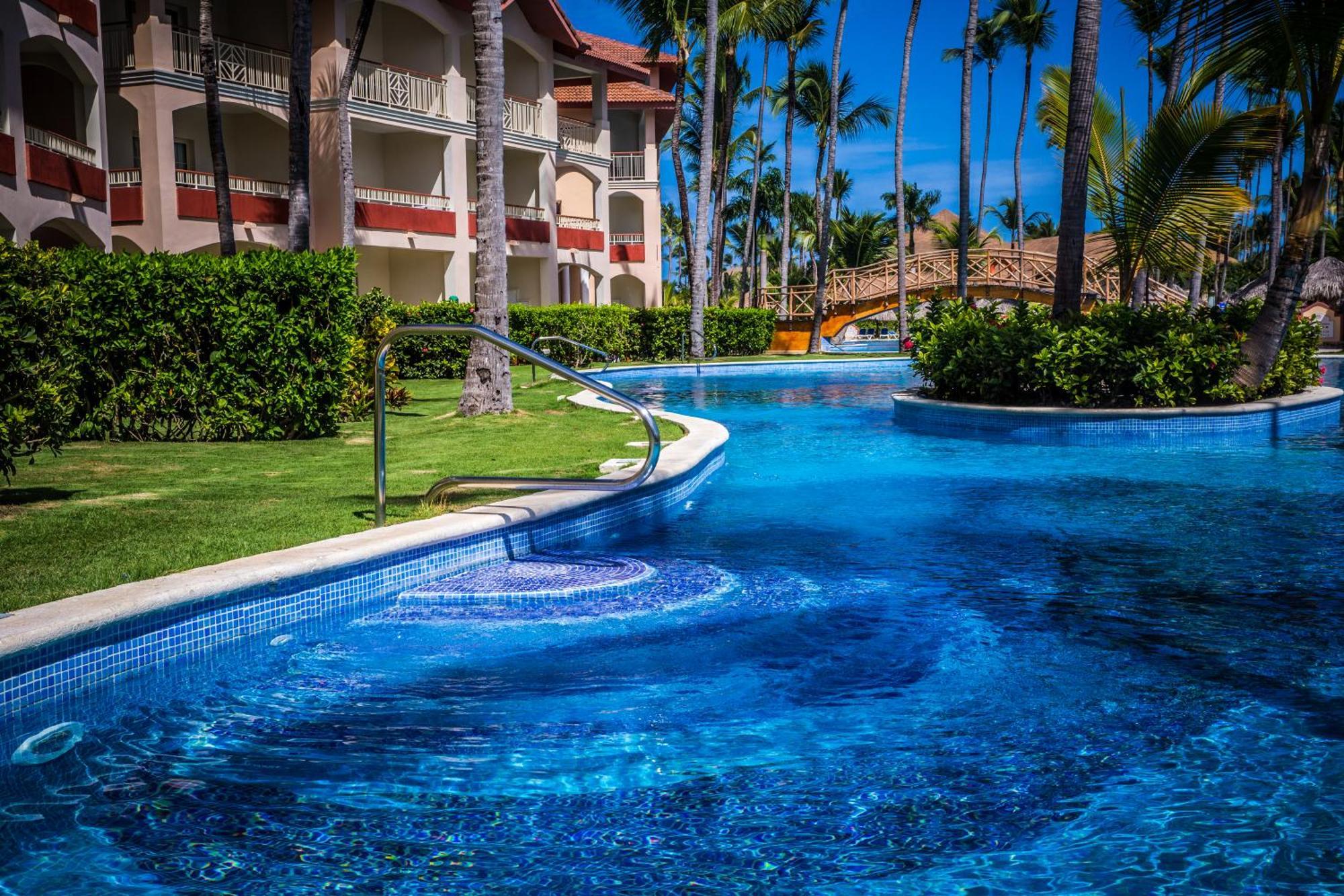 Majestic Junior Suite Swim Up - Free Wifi,1649901165:JPEG