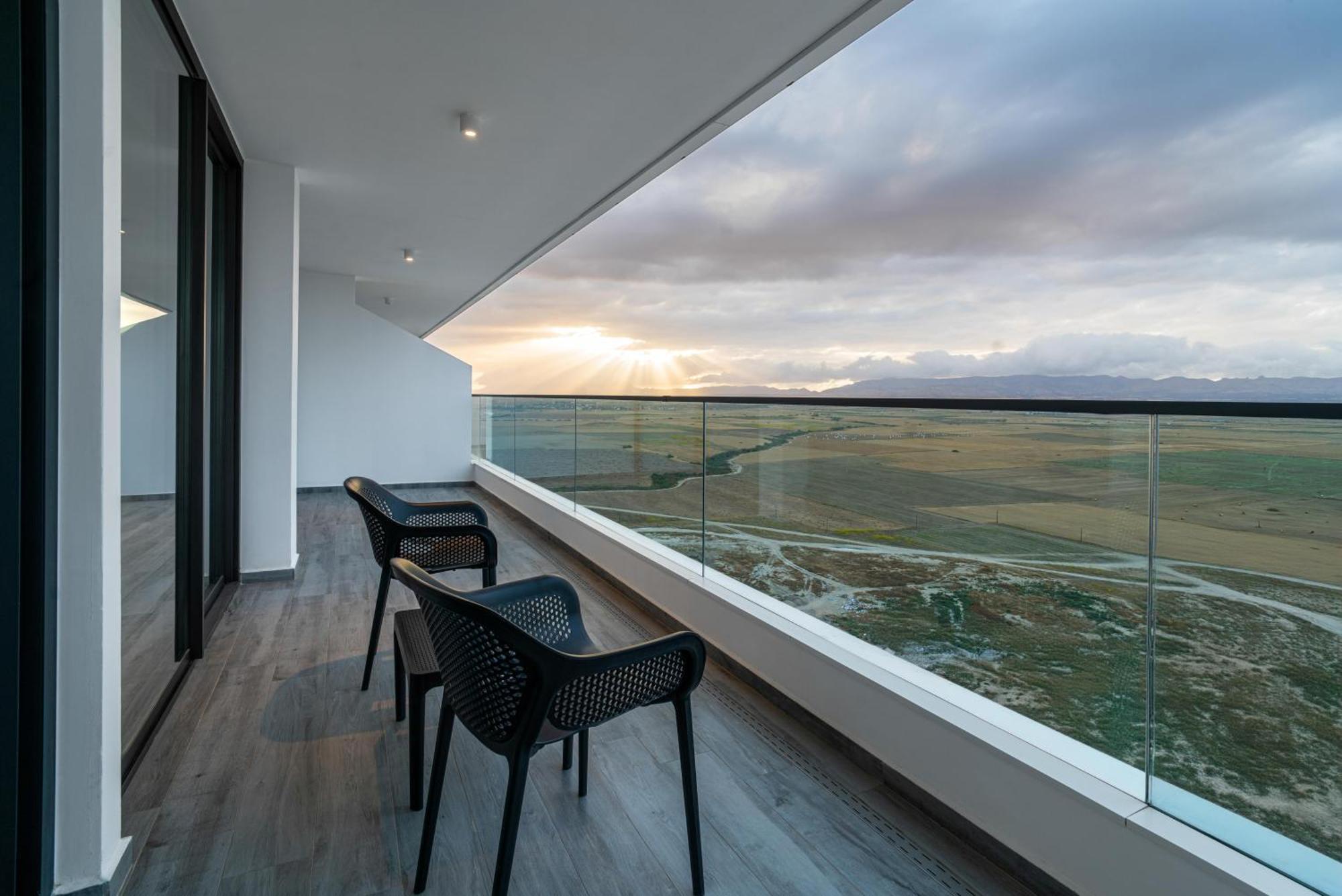 Suite Apartment