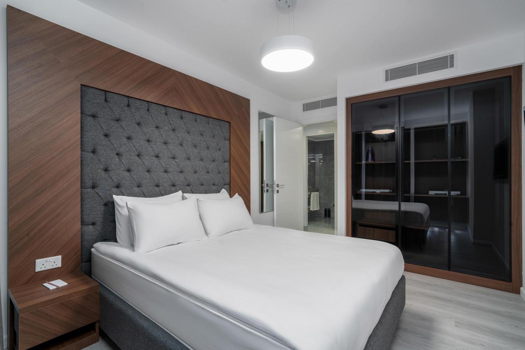 Suite Apartment