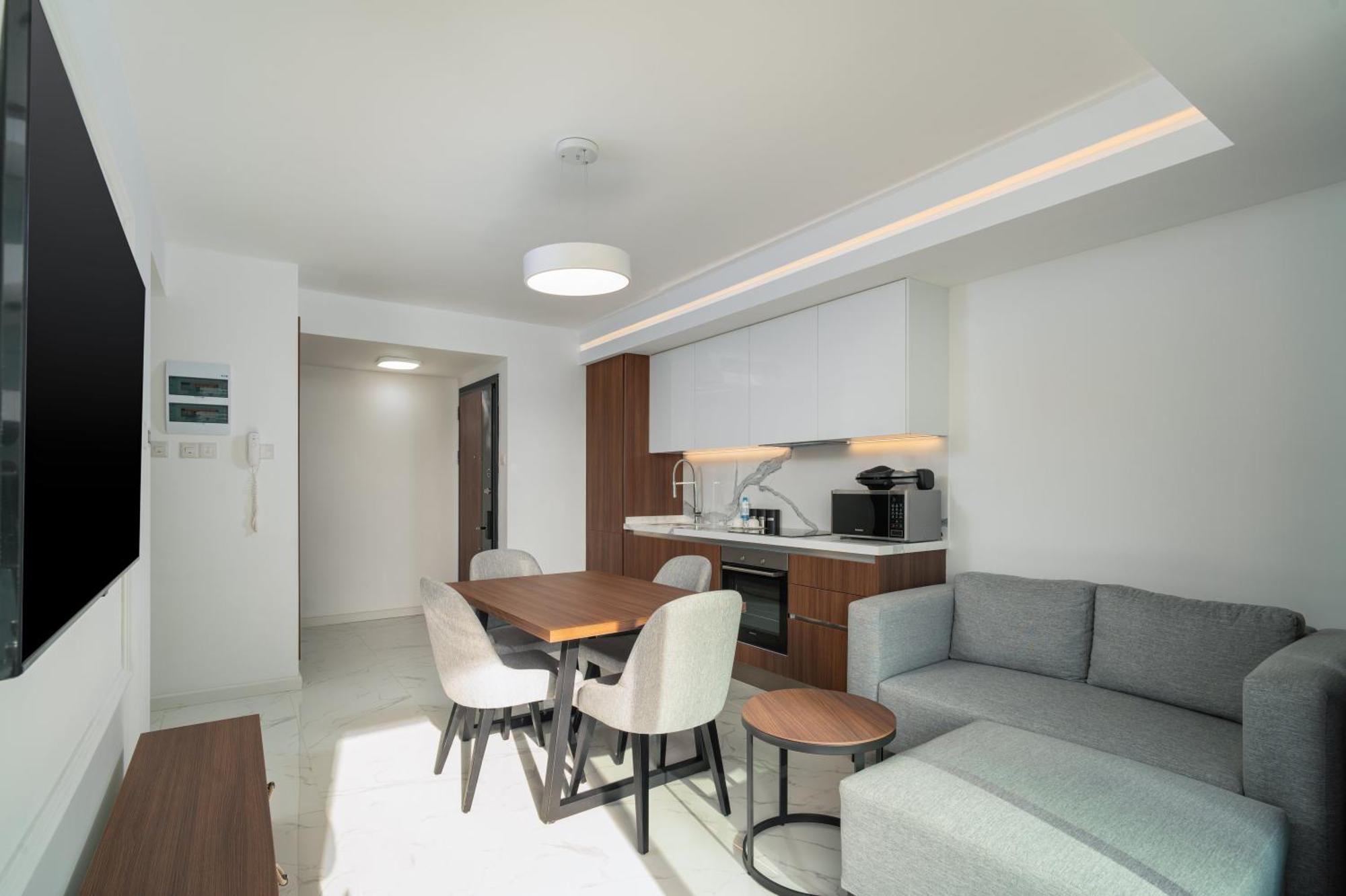 Superior Apartment