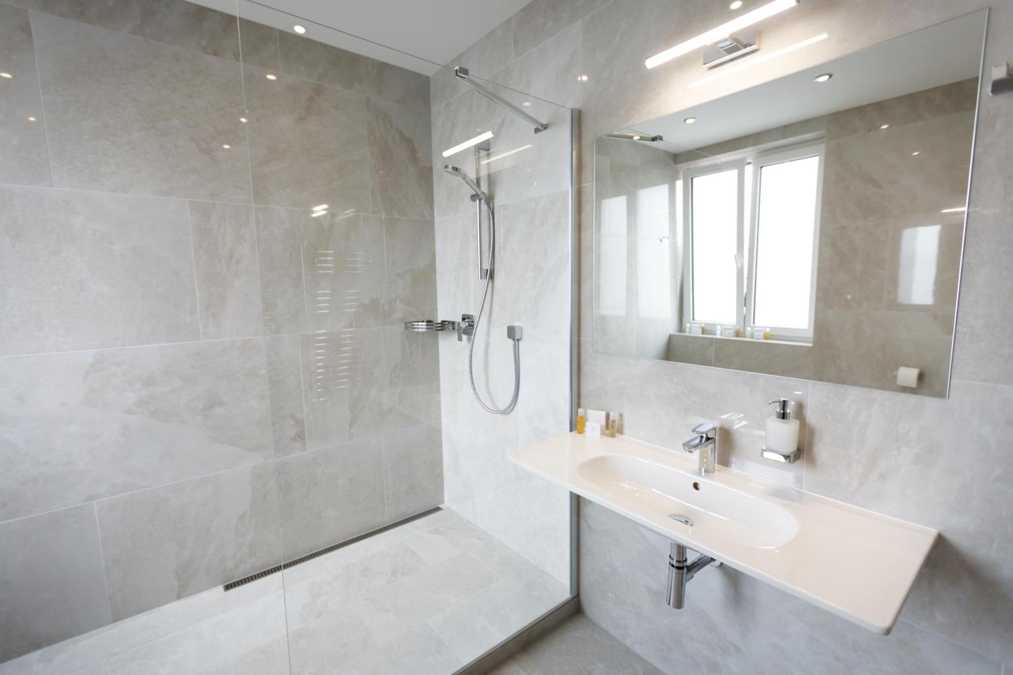 Luxury Quadruple Room