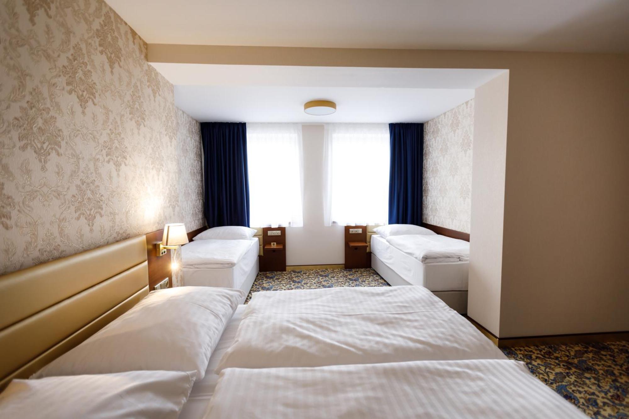 Luxury Quadruple Room