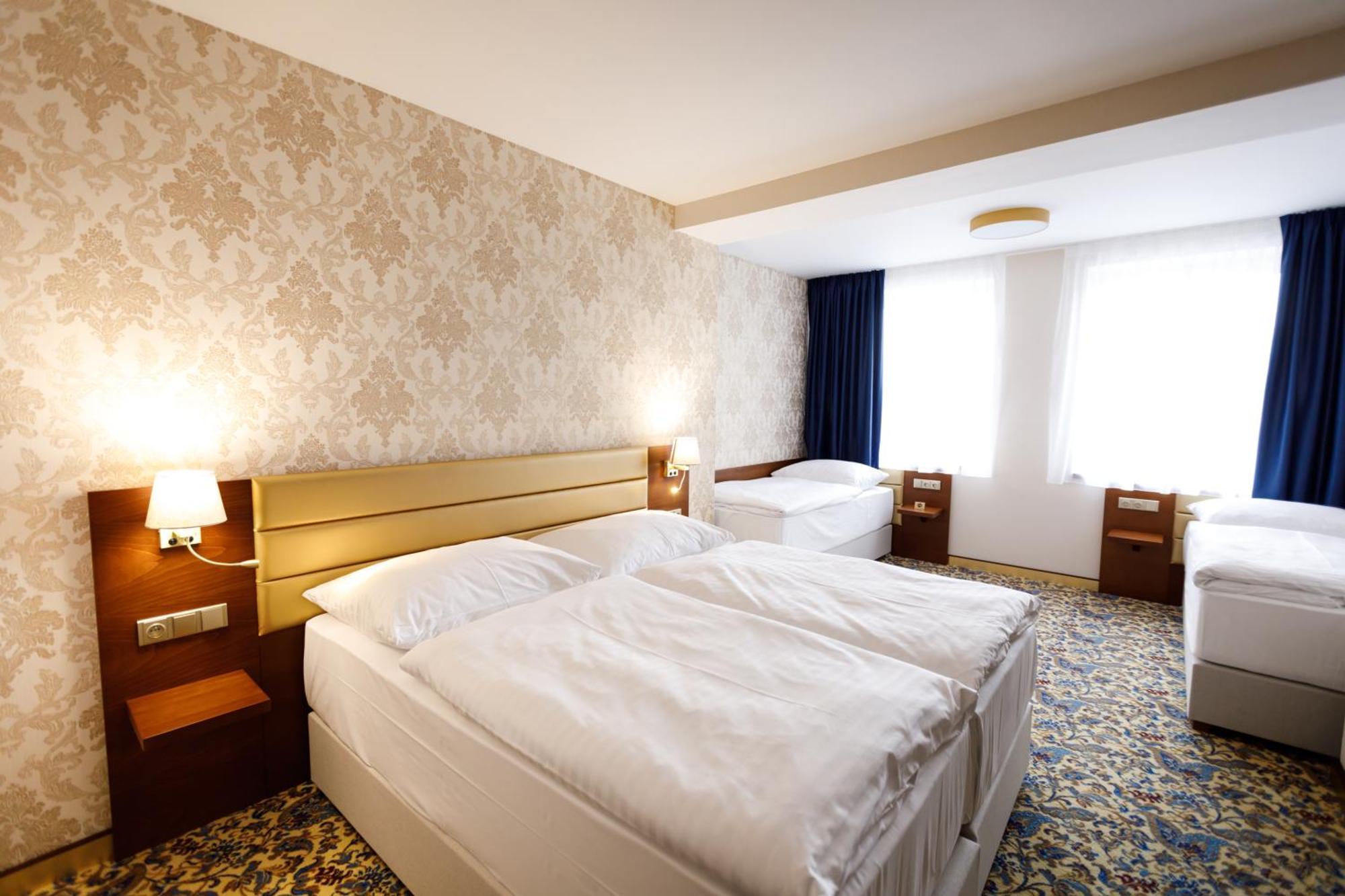 Luxury Quadruple Room