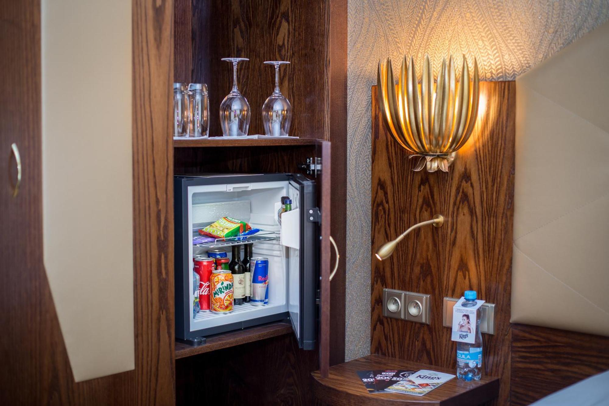 Deluxe King Room