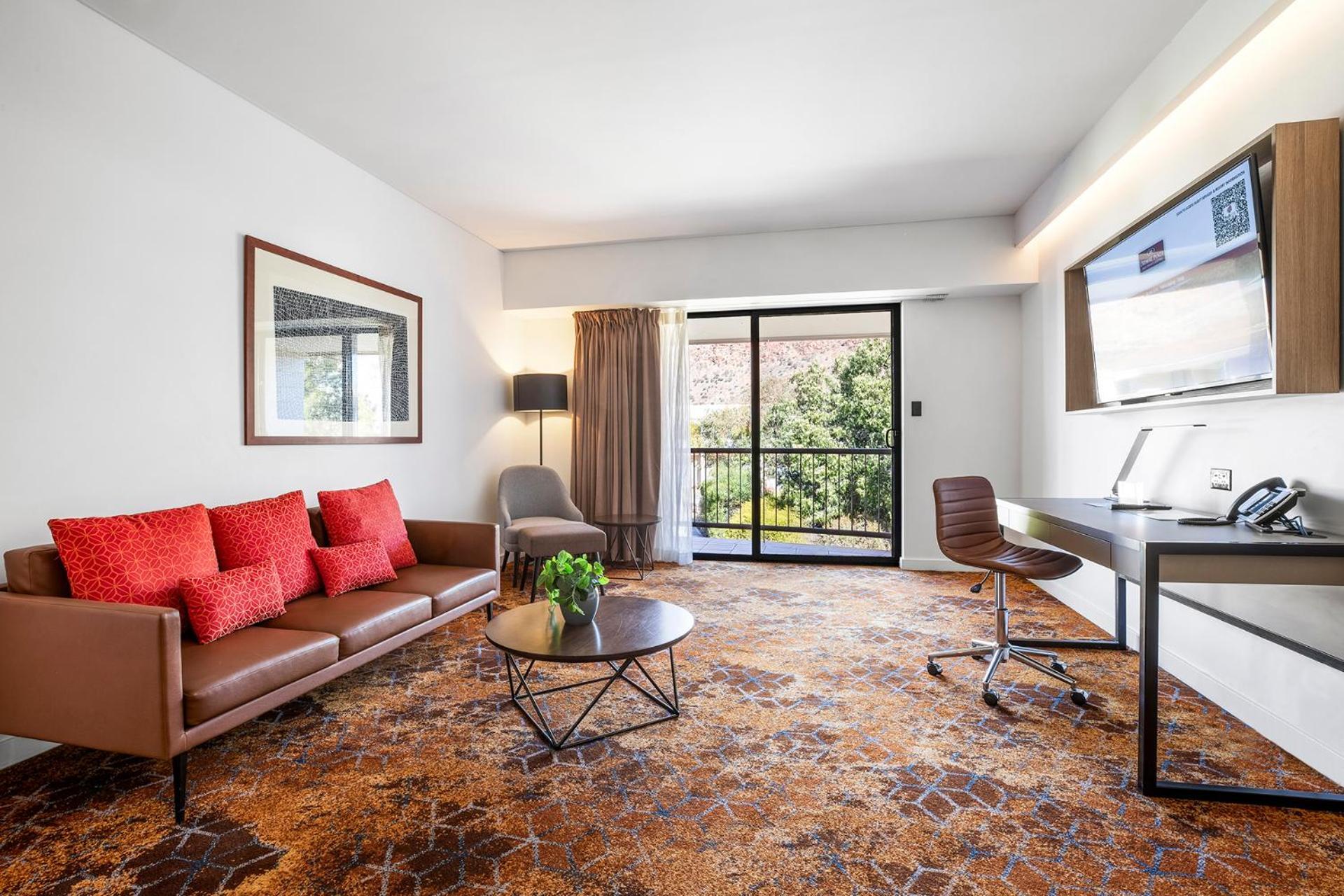 One-Bedroom King Suite