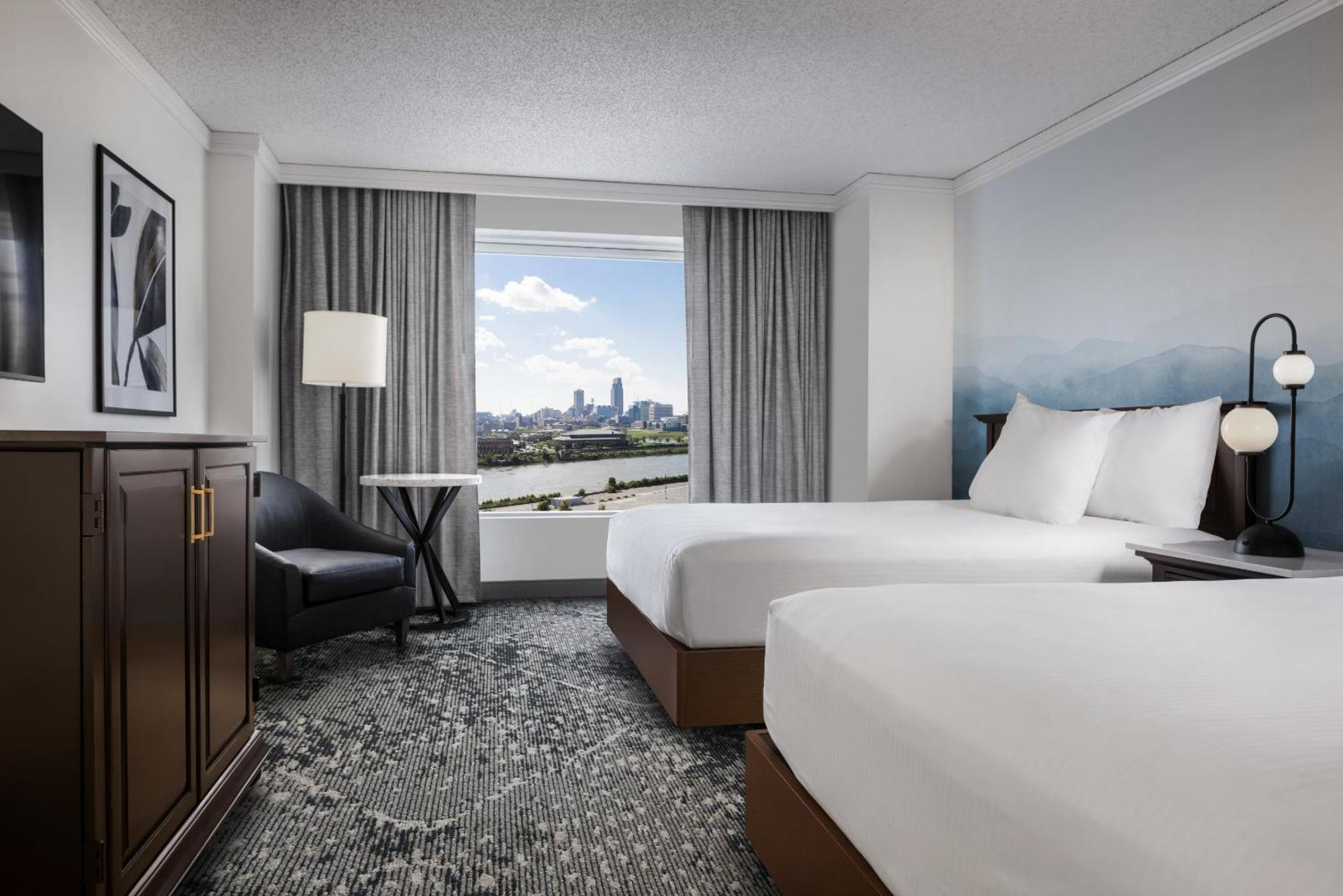 Premium Room, River View, 2 Queens, Non-Smoking