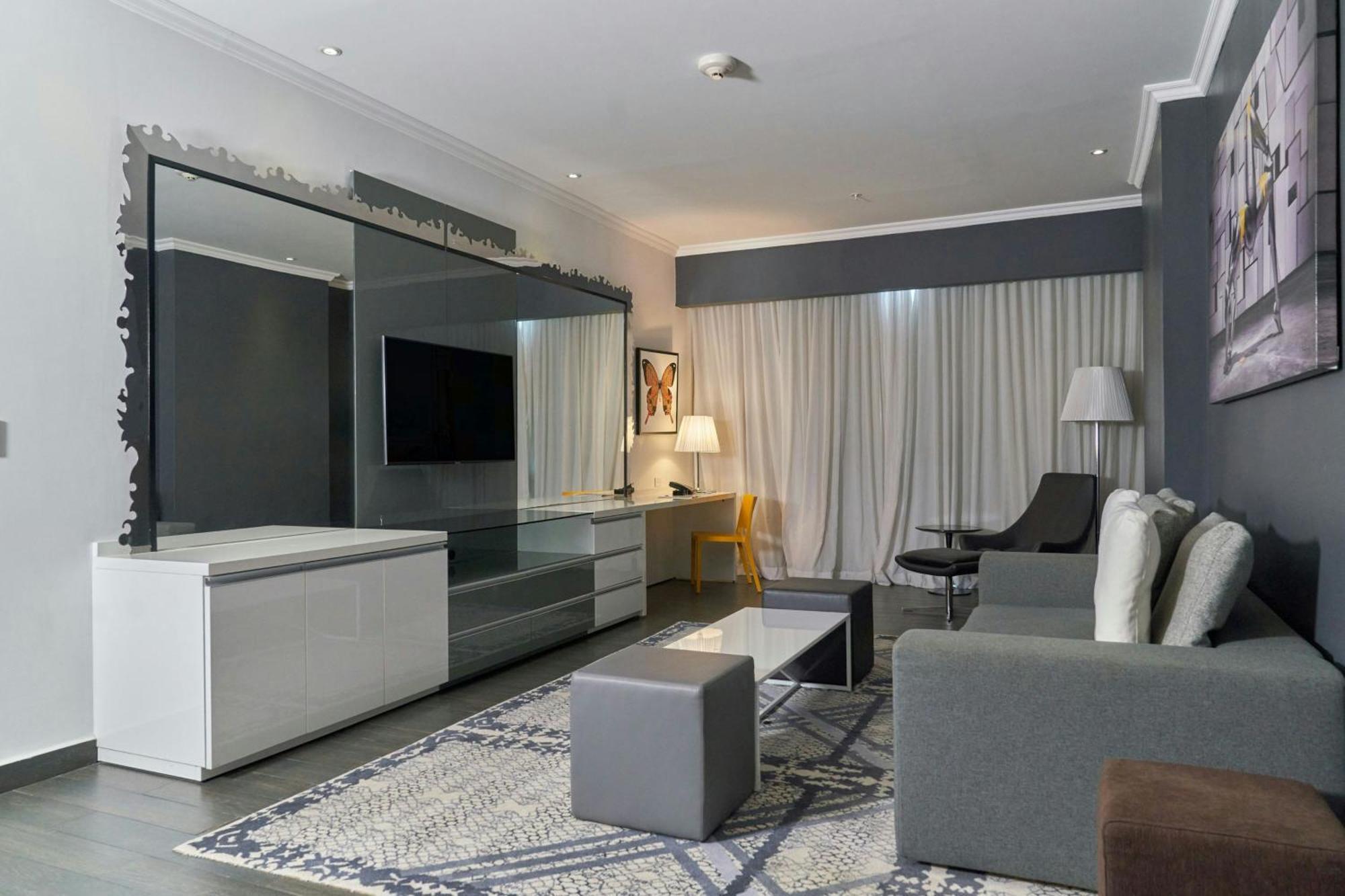Two-Bedroom Suite City View