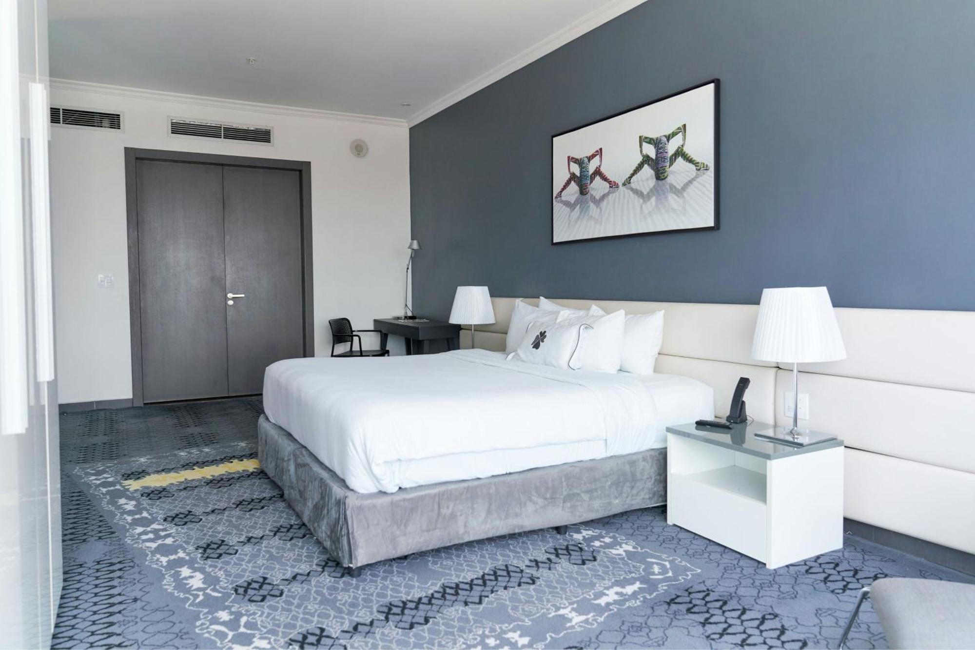 Two-Bedroom Suite City View