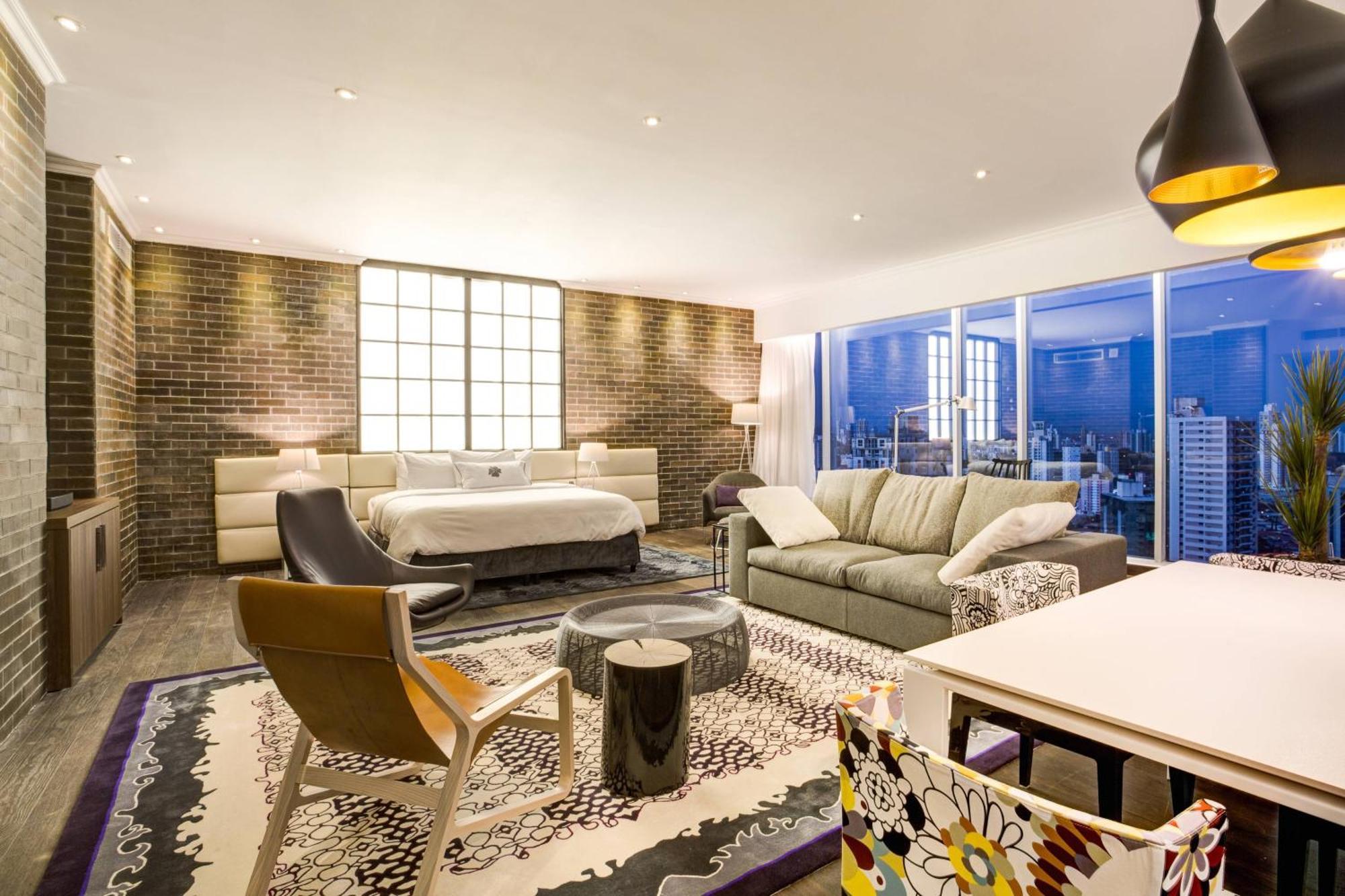 Loft Studio City View