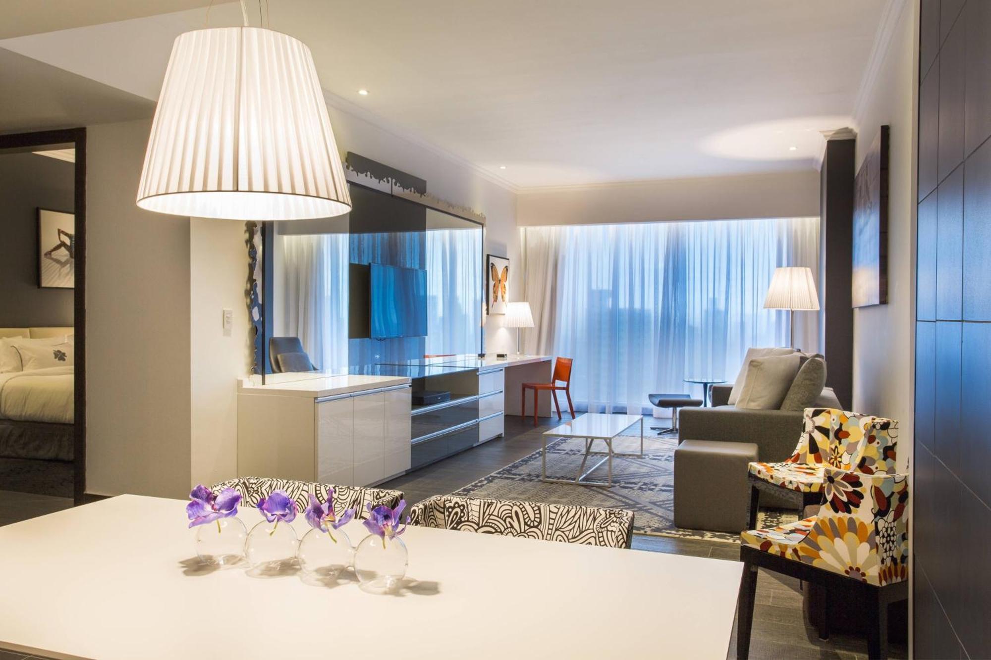 Two-Bedroom Suite City View