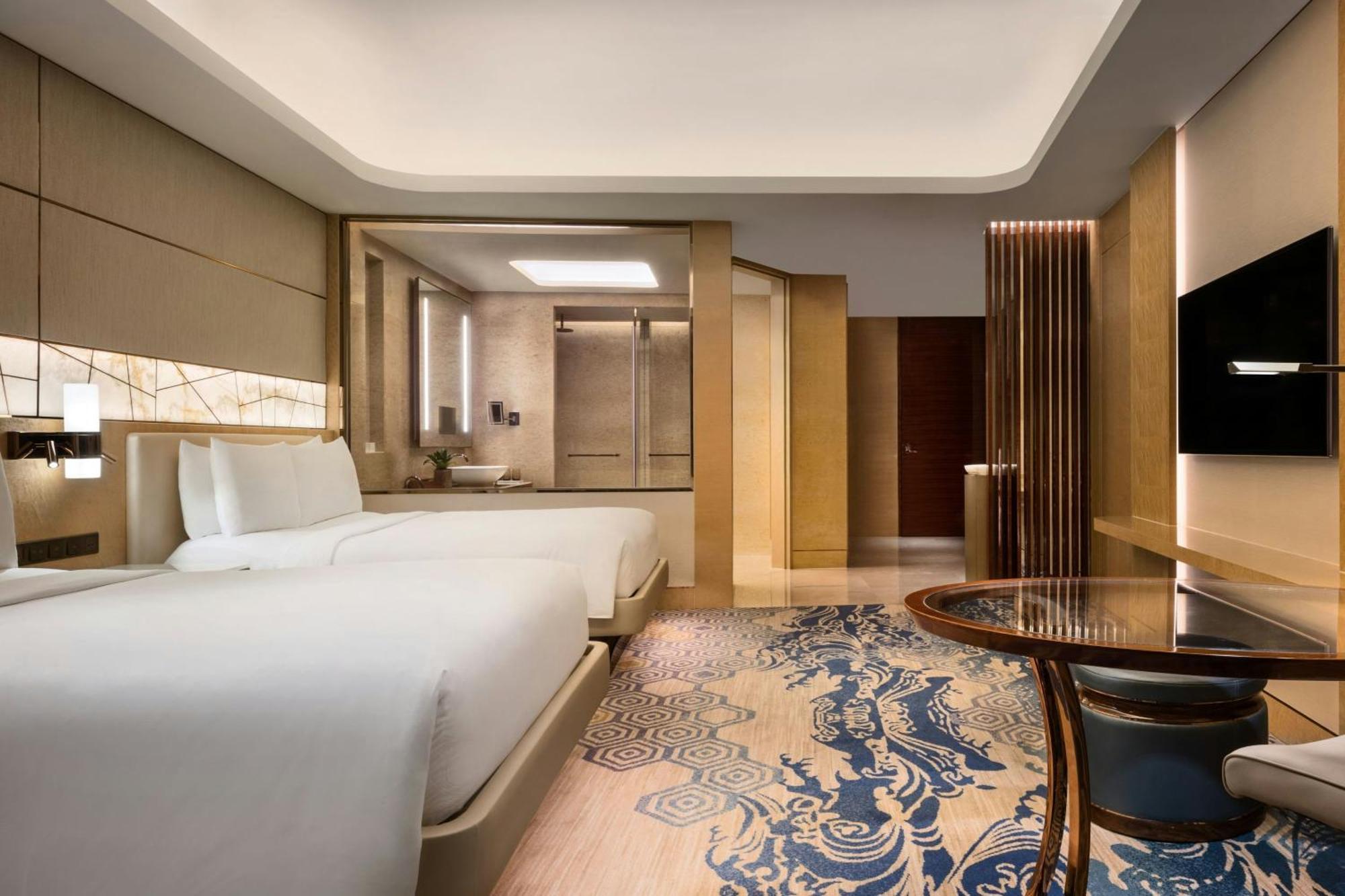 Premier 2 Double Beds with Resort View