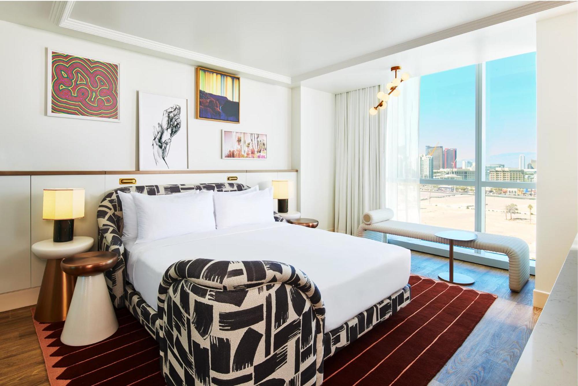 Ruby King Chamber Suite