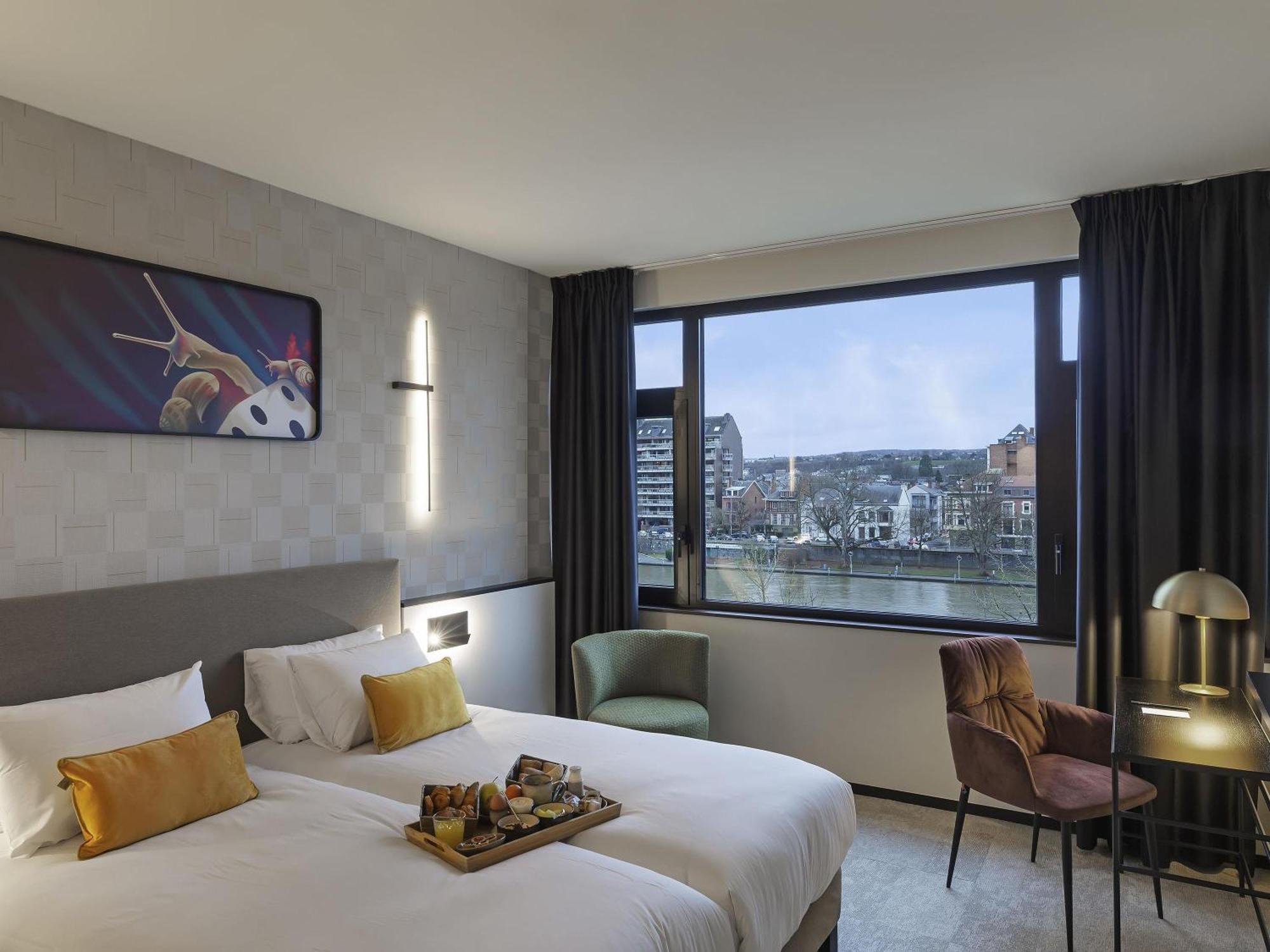 Classic King Room River View