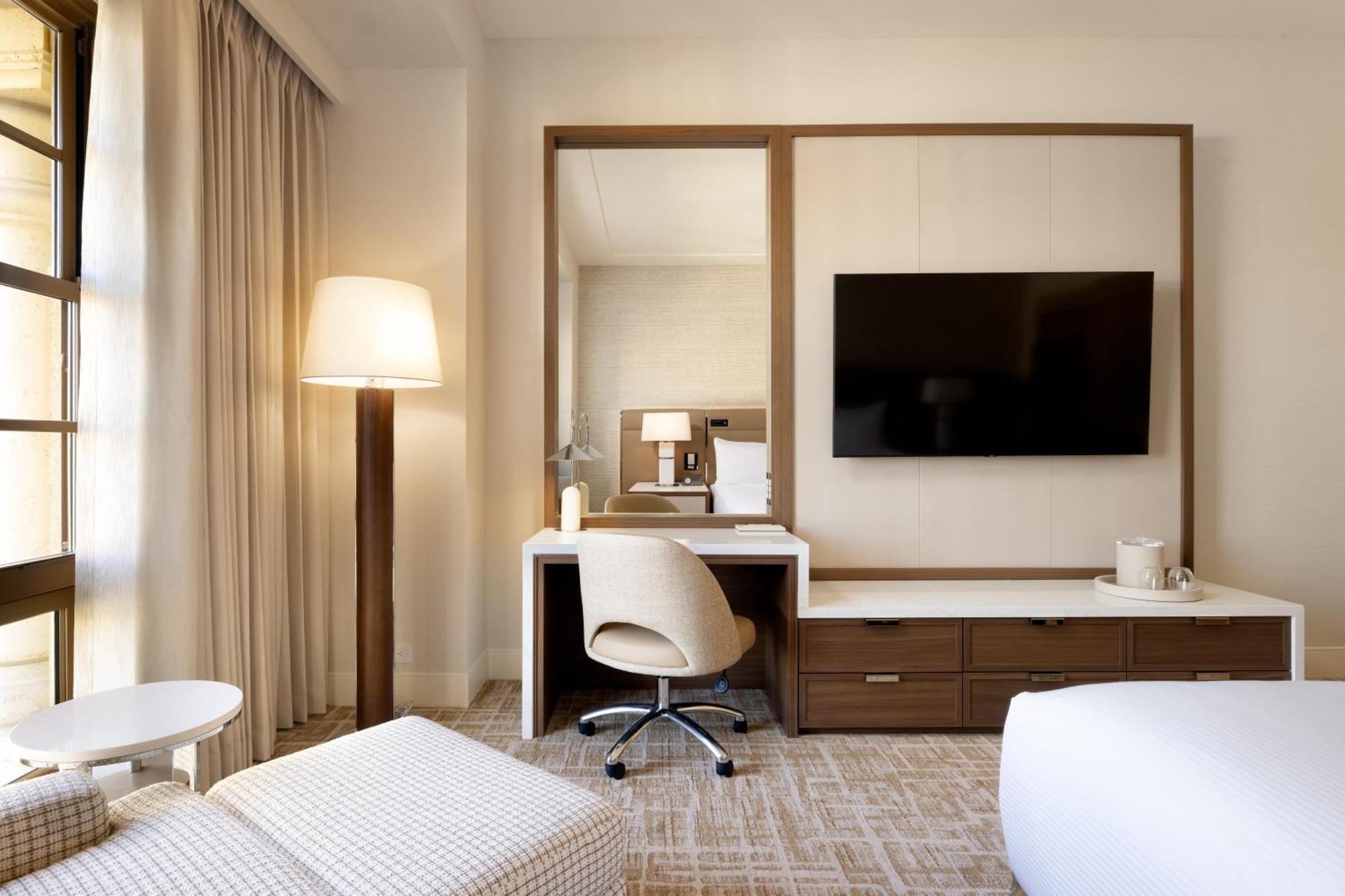 Resort King Newly Remodeled