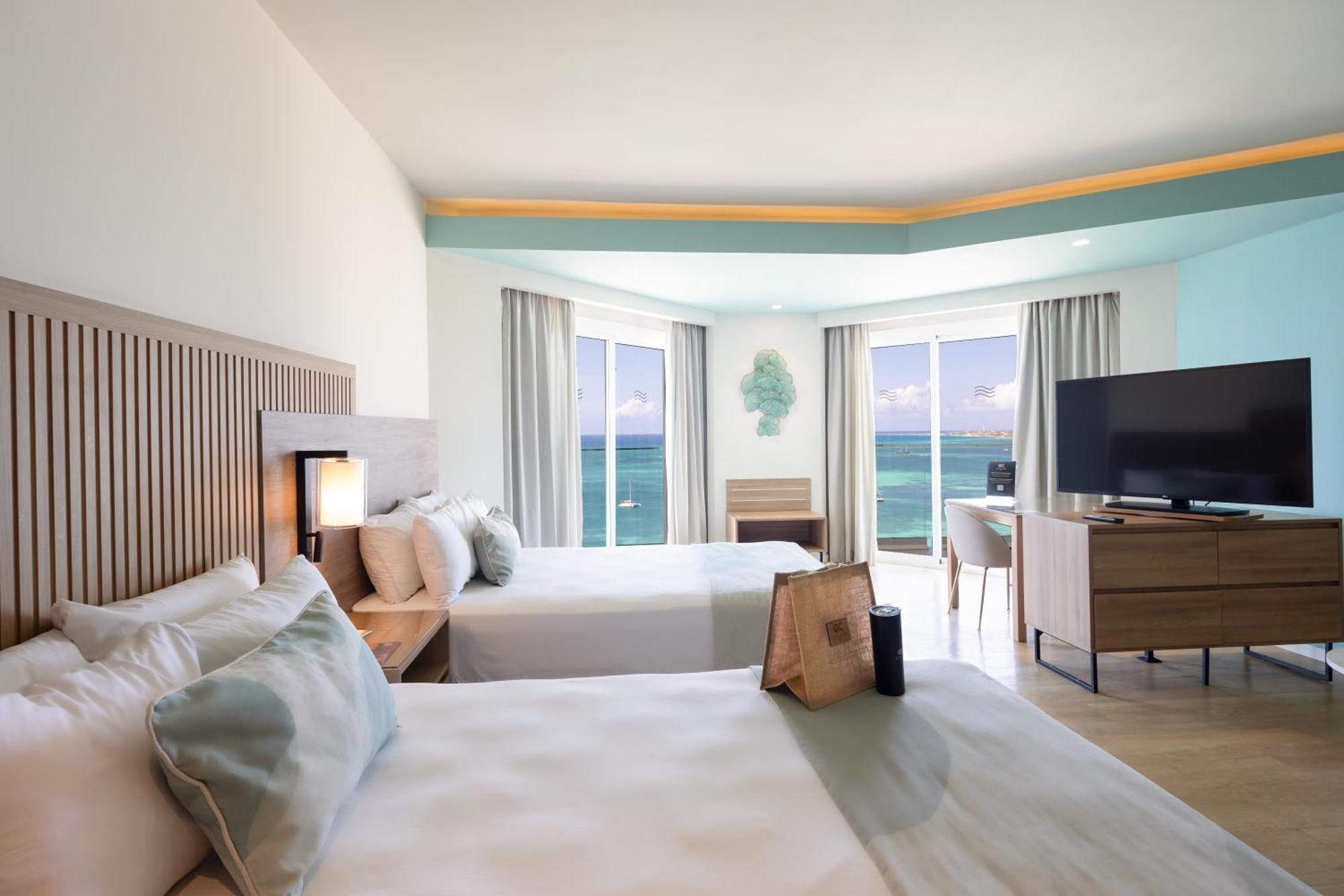 Junior Suite Ocean Front Elite Club