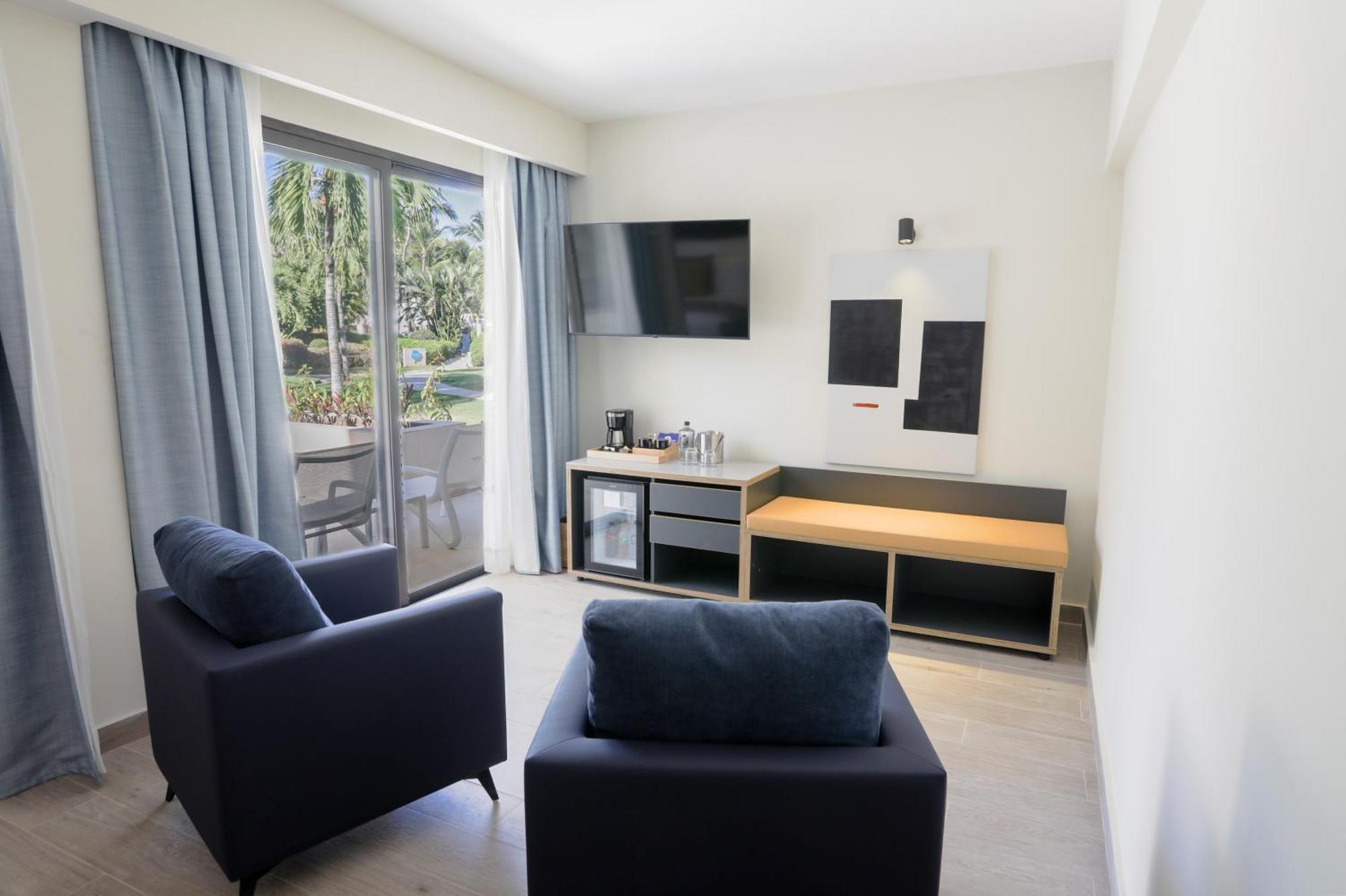 Privileged Deluxe Junior Suite Swim Up