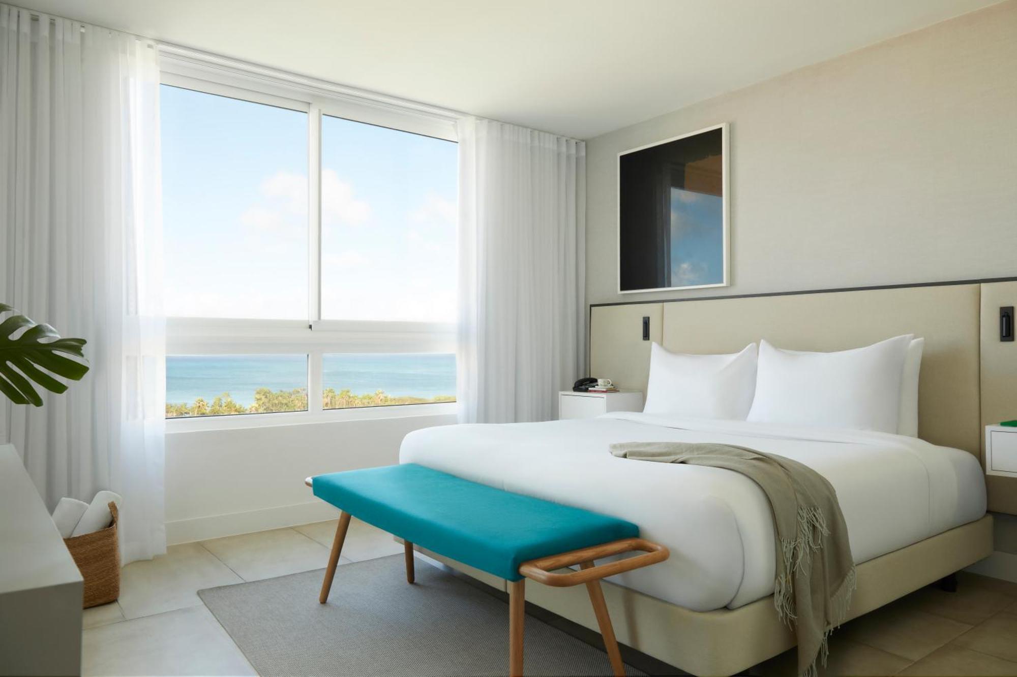 Premium Two-Bedroom Suite Ocean View Non-Smoking