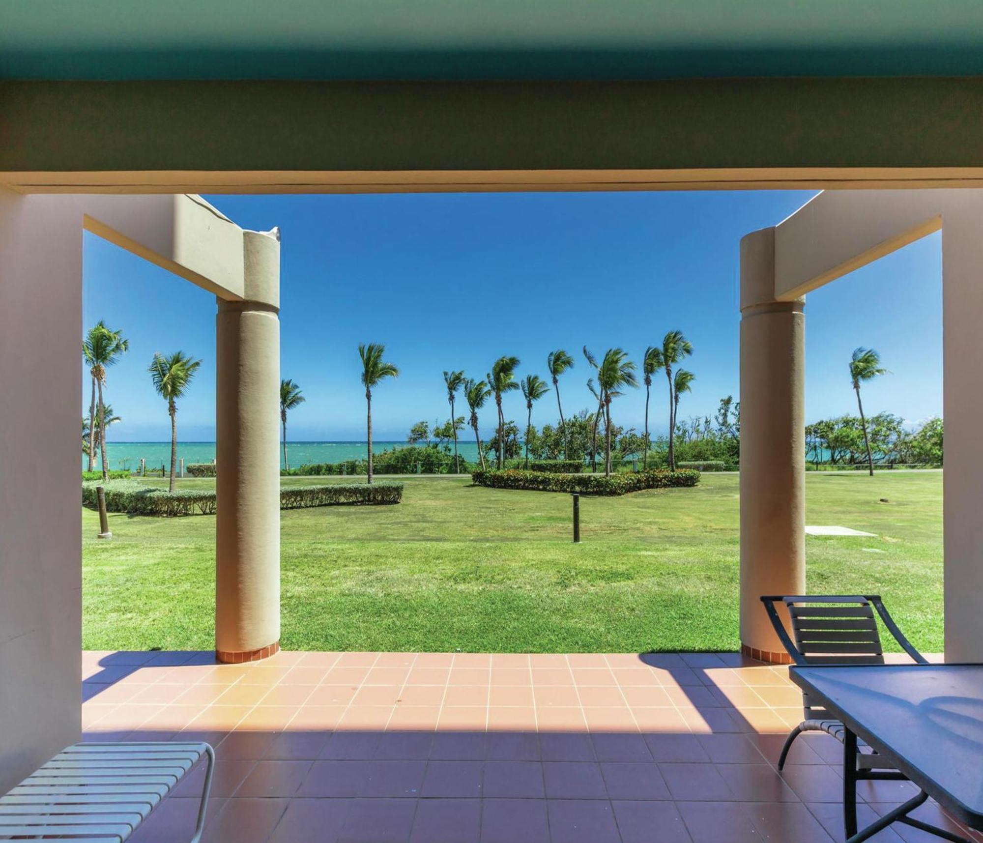 Deluxe King Room Ocean View Patio Access