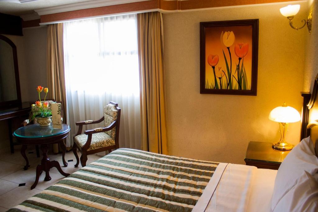 Executive Queen Room