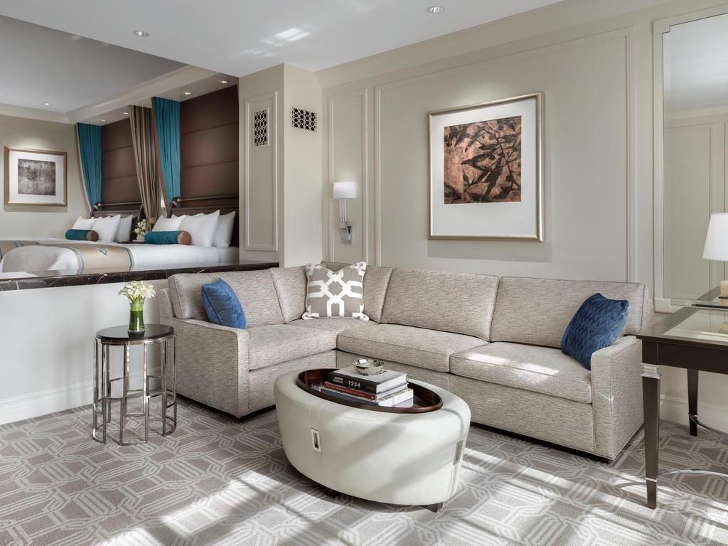 Prestige Luxury Two Queen Suite,617011930:JPEG