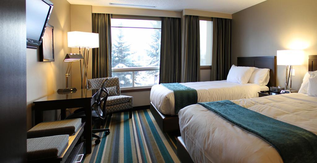 Signature Queen Room Two Queen Beds,1436318008:JPEG