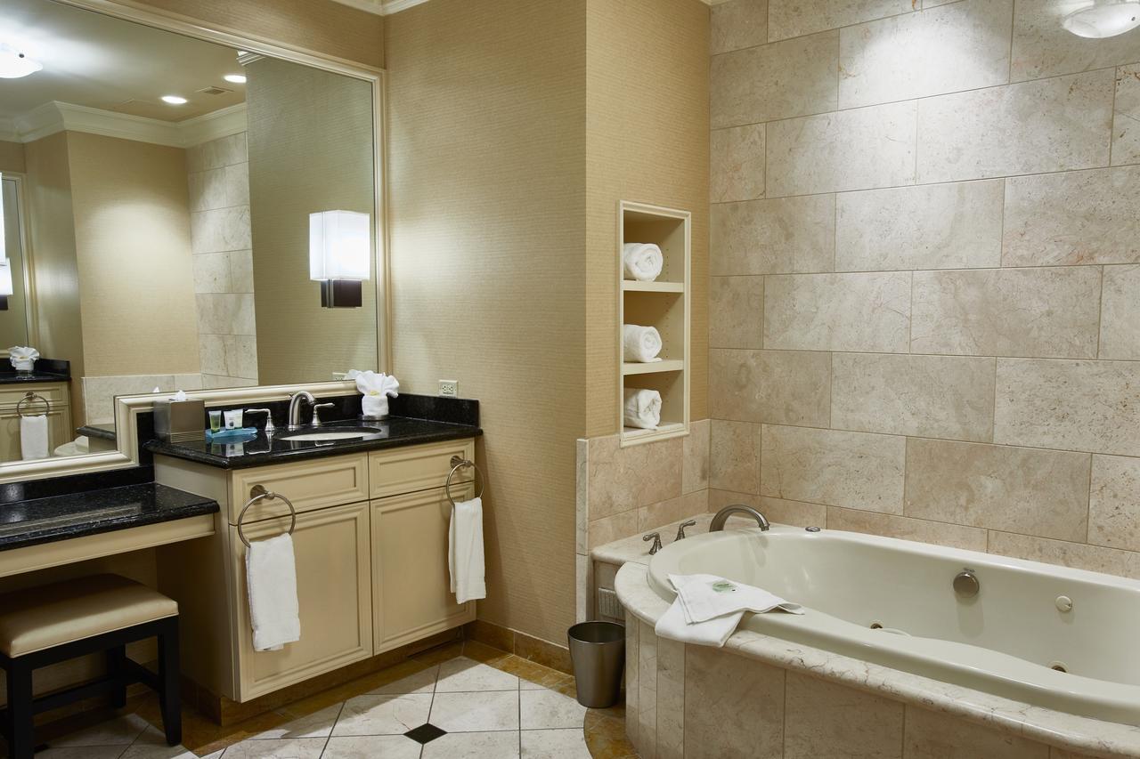 Suite met Kingsize Bed en Bubbelbad