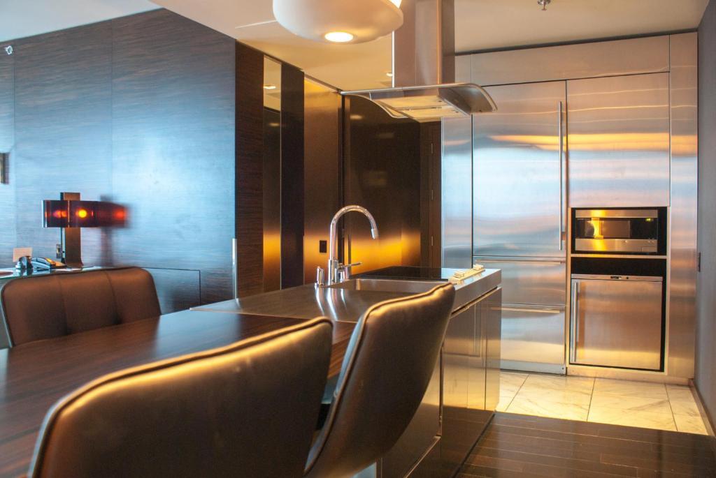 One-Bedroom Suite,65578474:JPEG