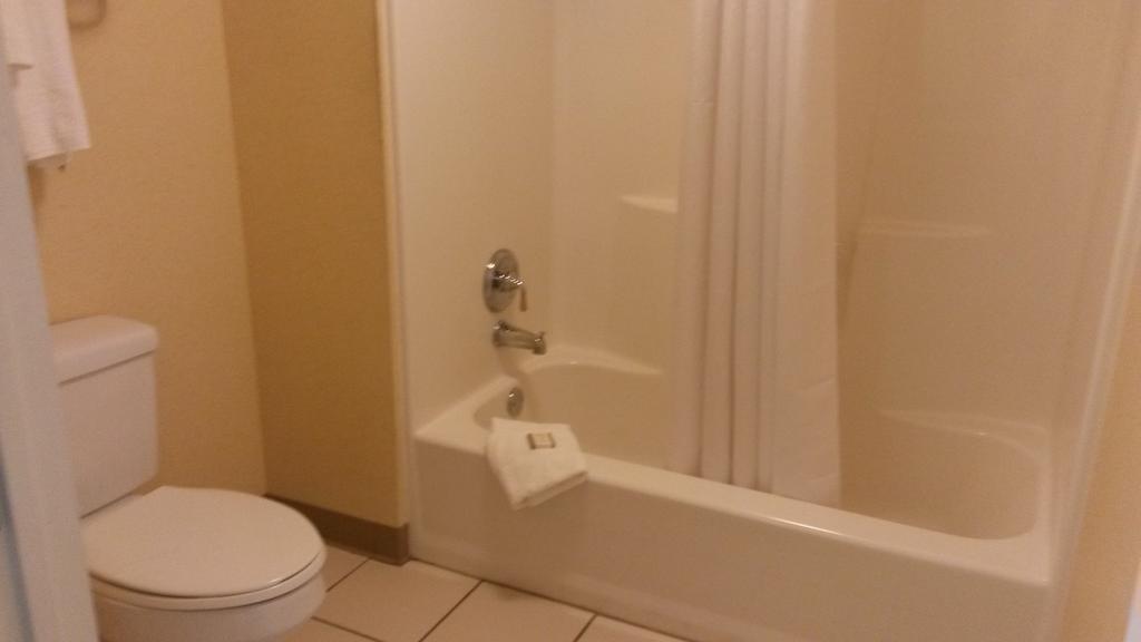 Quadruple Room - Disability Access - Smoking