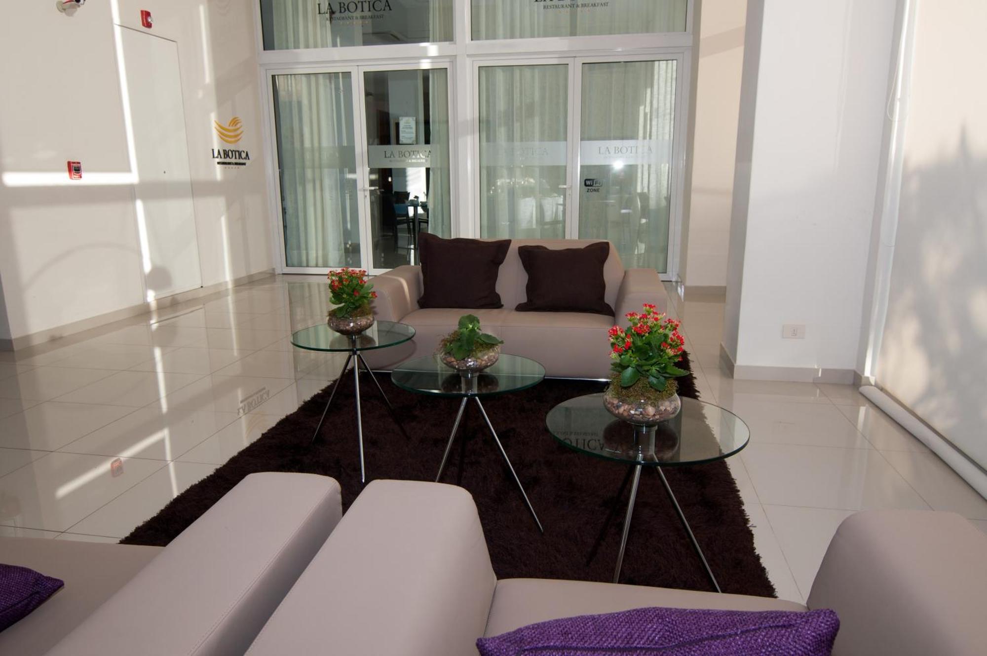 Classic Triple Room
