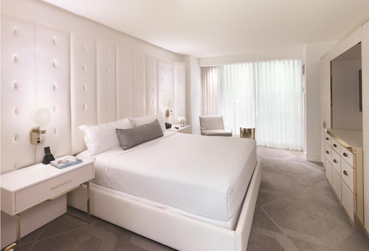 W Premier King Suite