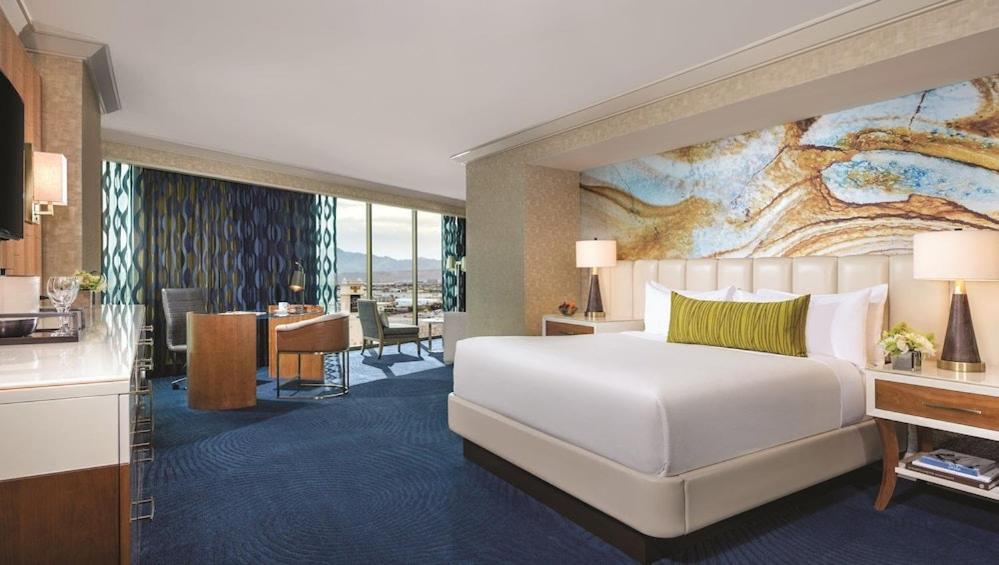 Executive Suite met Kingsize Bed + Resort met Queensize Bed en Uitzicht op de Strip