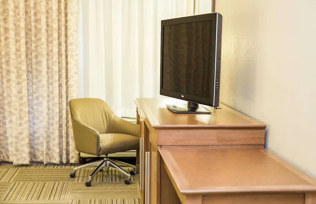Hampton Inn By Hilton Philadelphia International Airport-1