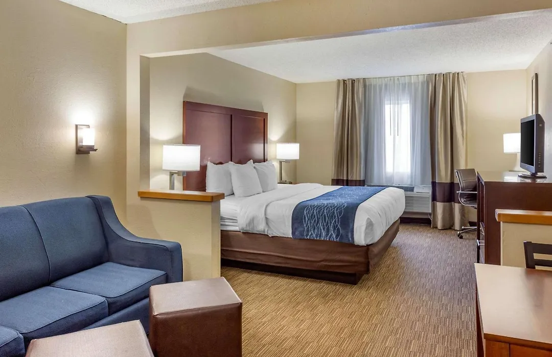 Comfort Inn Rockford Near Casino District-1