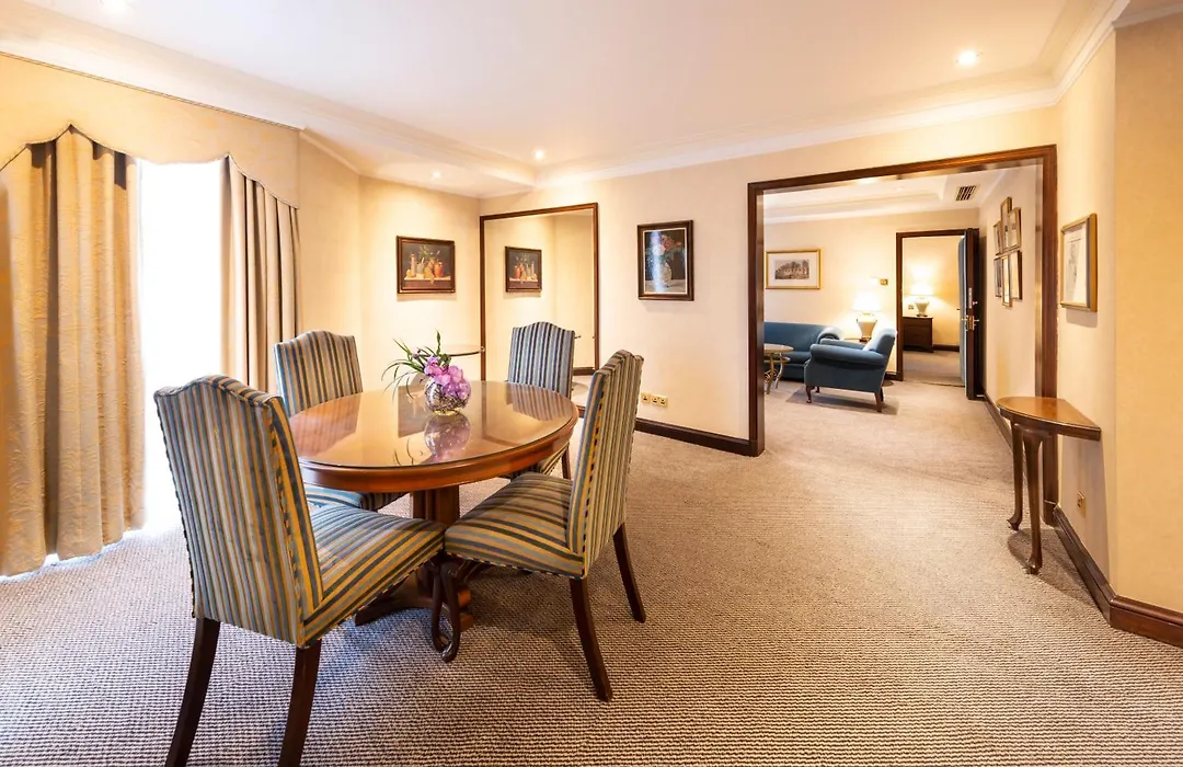 Millennium Hotel And Conference Centre Gloucester London-1