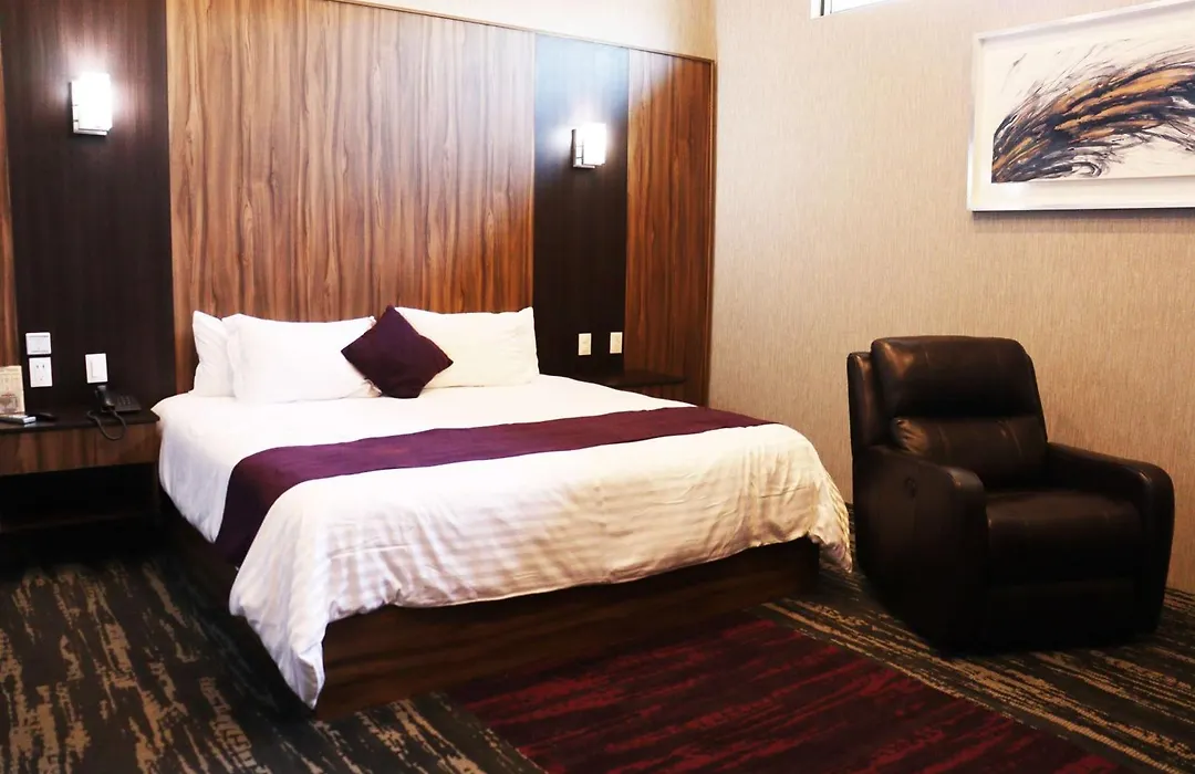 Wyndham Garden Aguascalientes Hotel & Casino-1