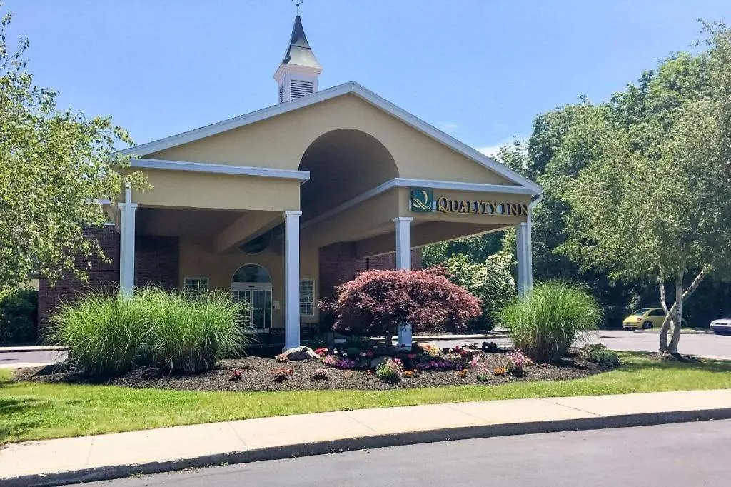 Quality Inn Mystic-Groton-1