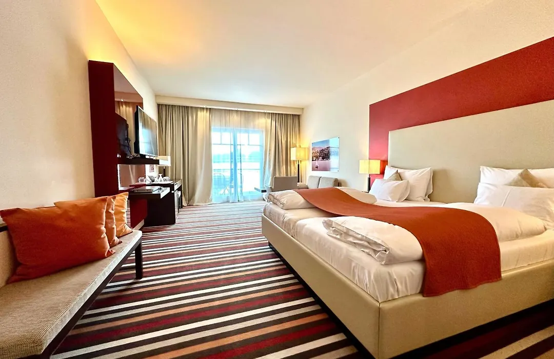 Casinohotel Velden-1