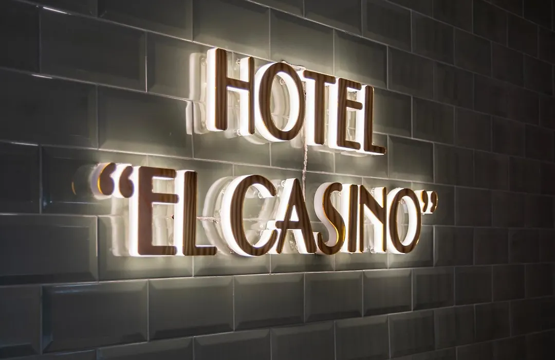 Hotel&Restaurante El Casino-1