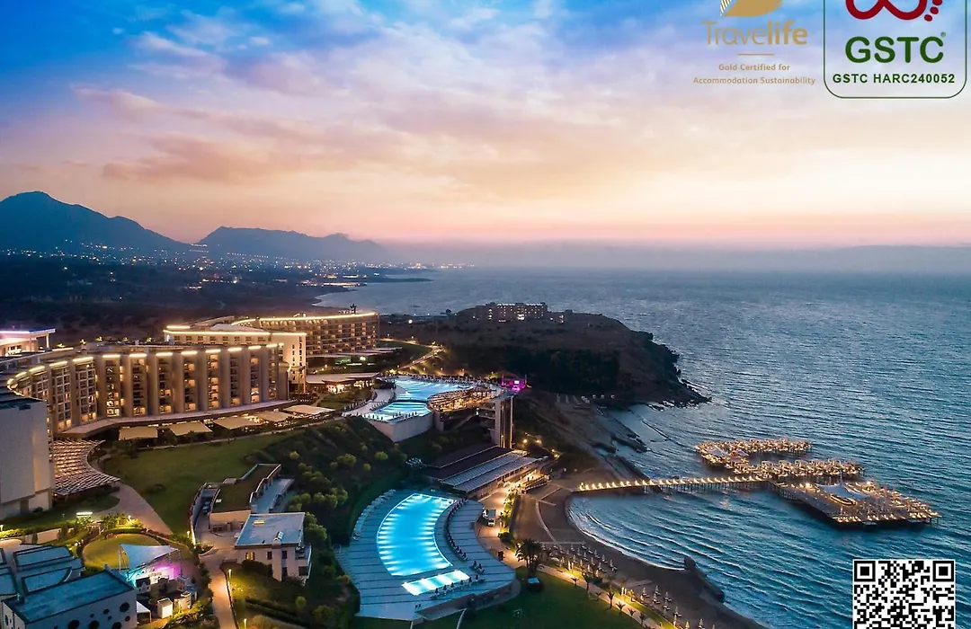 Elexus Hotel Resort & Spa & Casino-1