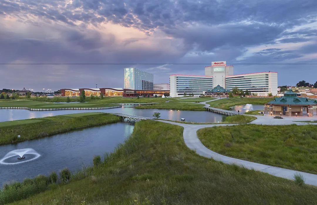 Mystic Lake Casino Hotel-1