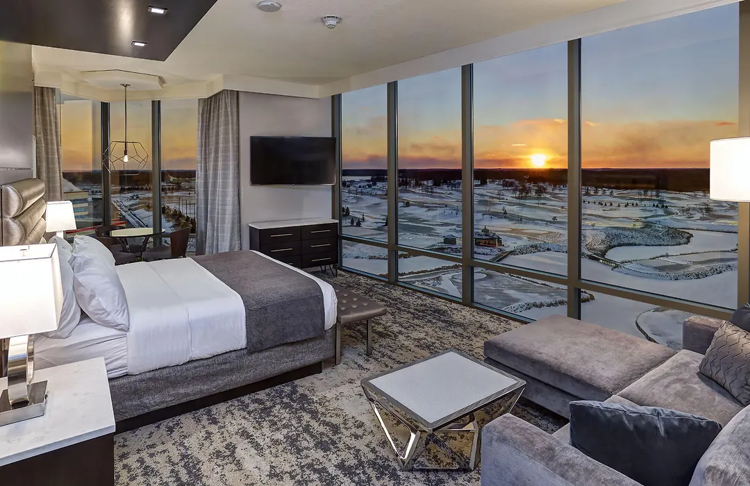 Mystic Lake Casino Hotel-1