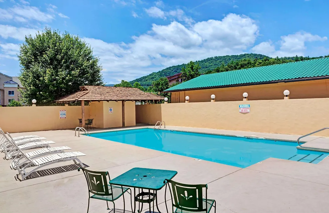 Days Inn By Wyndham Cherokee Near Casino-1