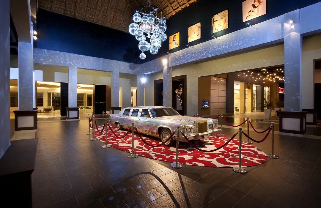 Hard Rock Hotel & Casino Punta Cana (Adults Only)-1